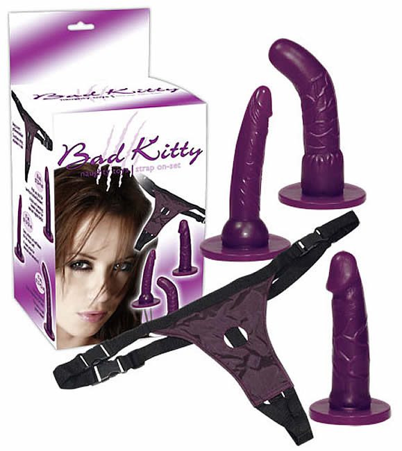 Bad Kitty Strap On Dildo Sæt I Lilla